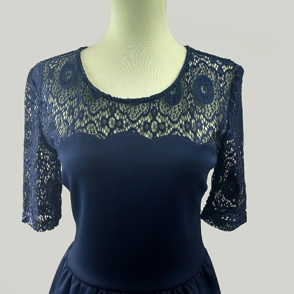 City Triangle Navy Blue Lage Dress - Picture 5 of 6